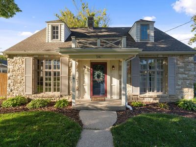 316 East High Street