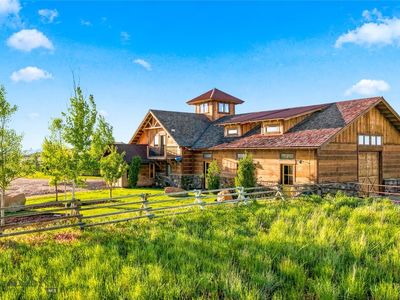 326 Rocky Mountain Way