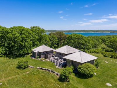 12 E Pasture Way