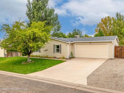 17 Mineral Springs Cir