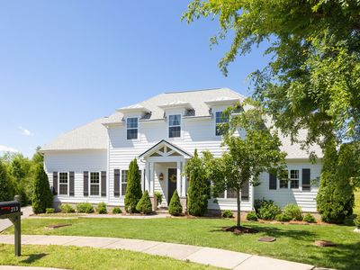 213 Everett Ct