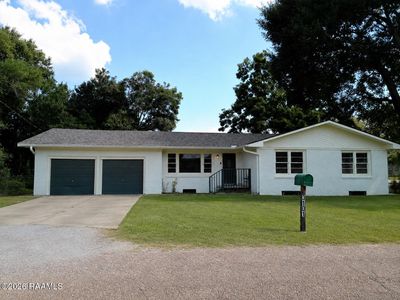 Property at 3101 Pine St, Abbeville, LA