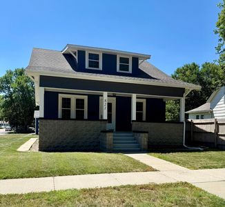 Property at 821 E 2nd Ave, Mitchell, SD