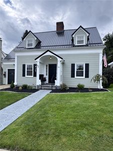 22 Bon Air Ave