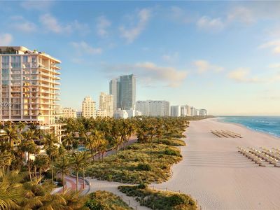 1671 Collins Ave #16A