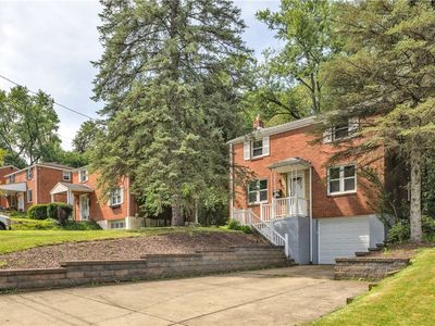 890 Stevendale Dr