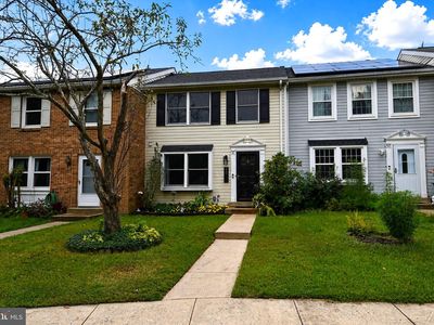 48 Cross Country Ct