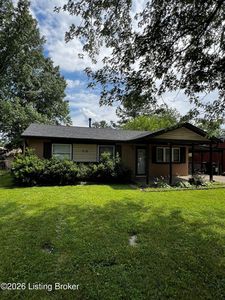 Property at 718 Glengarry Dr, Fairdale, KY