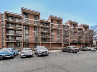 2941 S Michigan Ave APT 504