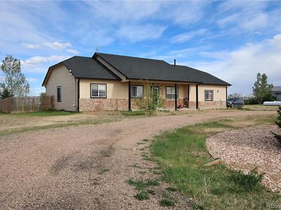 Property at 14860 Avery Way, Keenesburg, CO