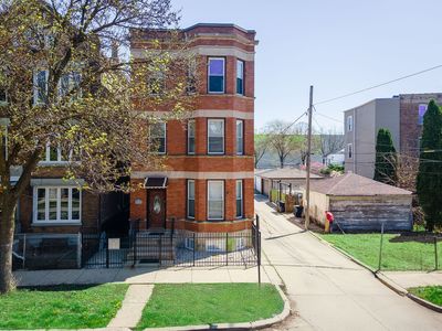 1643 S Fairfield Ave