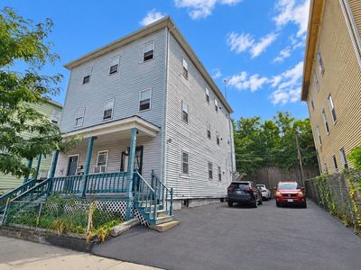 215 Millbury St