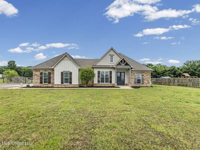 750 Moore Loop