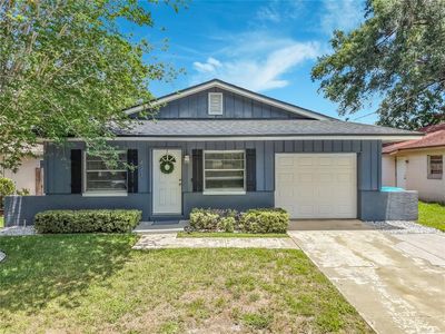 421 E Bay Ave
