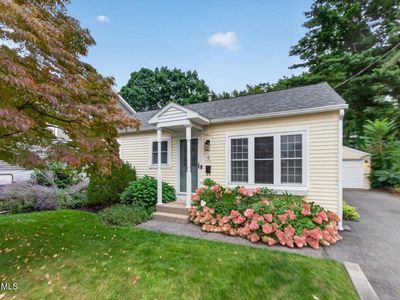 9 Cottonwood Place