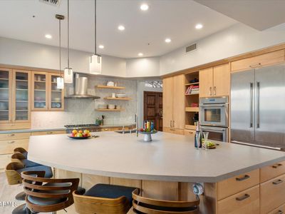 11144 E JUAN TABO Road