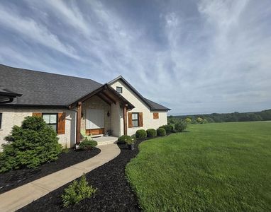 1660 S Songbird Cir