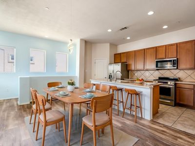 4354 San Benito St Unit C