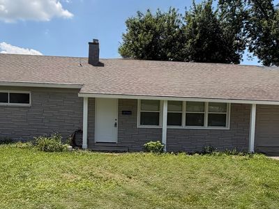 18 Sayre Dr