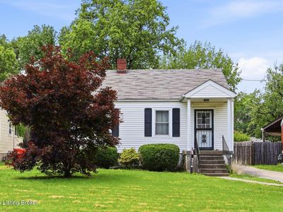 4718 Bellevue Ave