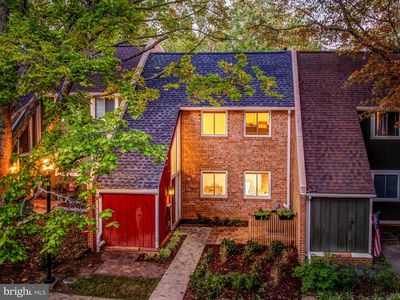 1425 Greenmont Ct