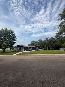 100 N Blackhawk Dr