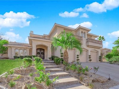 807 Canyon Greens Dr