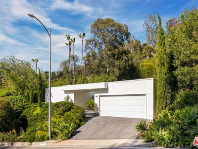 11115 Dona Pegita Dr