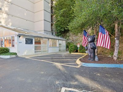 413 Baskins Creek Rd #405
