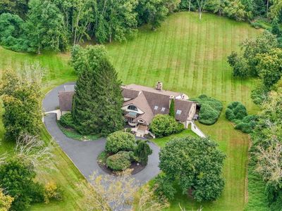 805 Bryn Mawr Ave