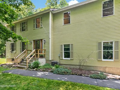 Property at 114 Sawkill Dr, Milford, PA