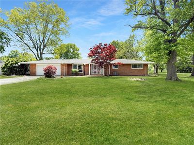 1201 North Dr