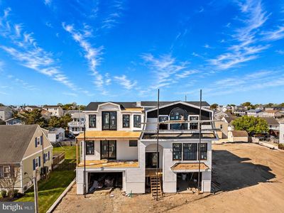 280 W 15th St