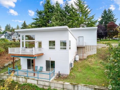 27414 Pioneer Hwy