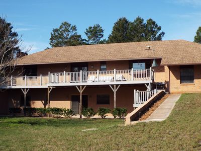 6226 Sleepy Hollow Dr