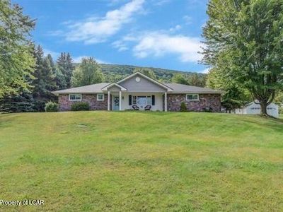 145 Mountain Rd