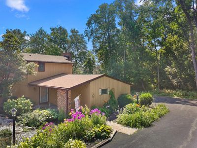 469 Country Club DRIVE #8