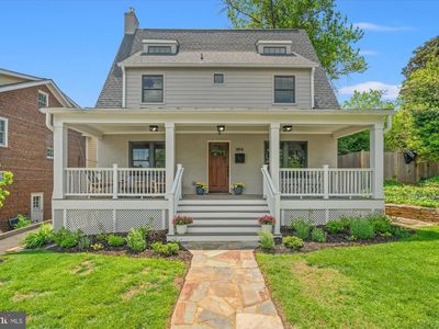 204 Elm St