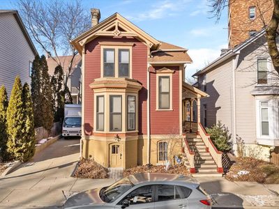 1120 East Lyon STREET