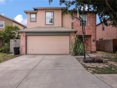 3806 View Point Dr