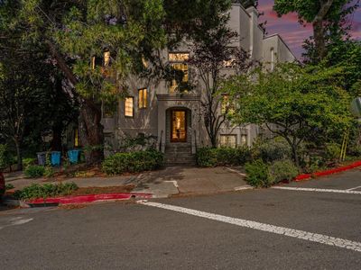 2301 Virginia St APT 1