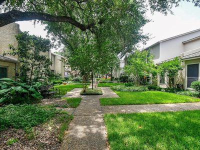 5214 Palmetto St