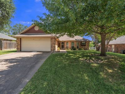 6712 N Park Dr