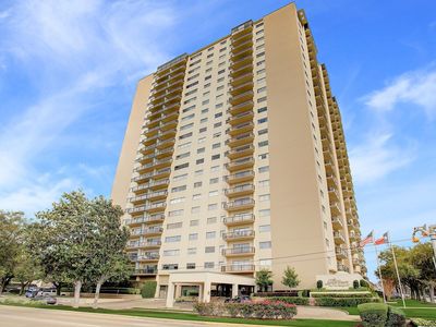 2929 Buffalo Speedway #A1806
