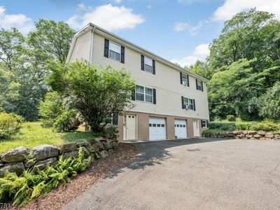 68 Greenwood Ave