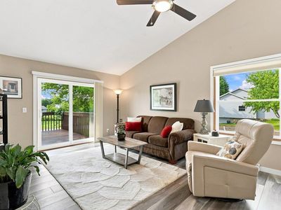 Property at 631 Constitution Ln, Deforest, WI