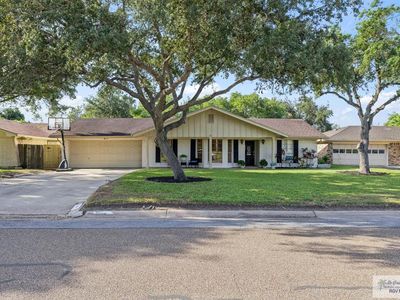 2707 Cypress Dr