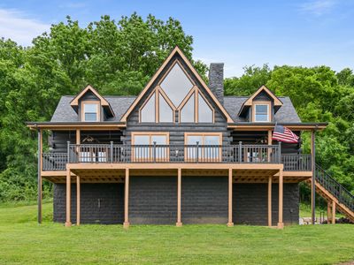 2223 Simmons Ridge Rd