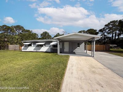 1057 Lakemoor Blvd