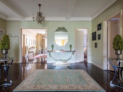 25 Central Park W APT 11M